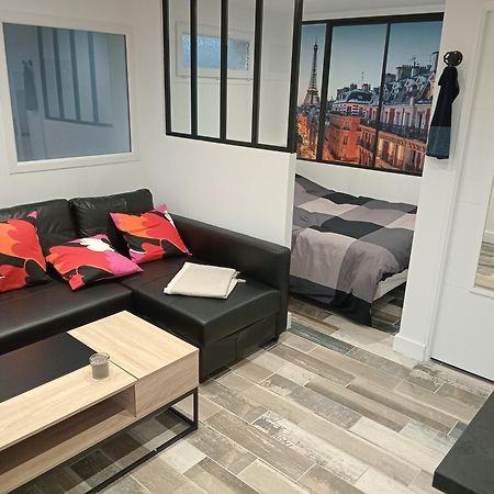 Studio Neuf Joliment Decore A 5 Min De L'Aeroport อติส-มงส์ ภายนอก รูปภาพ